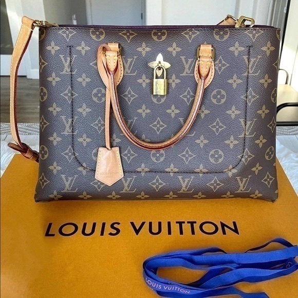 ✖️SOLD✖️ Louis Vuitton Tote Monogram Suede Shoulder Flower Bag - Picture 5 of 16